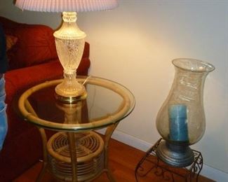 Another end table w/lamp