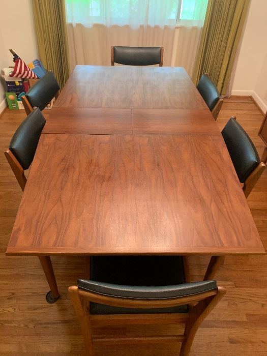 Mid-century modern table and chairs.  Stanley Tivoli.  