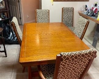 Mid Century Modern dining room table and chairs 