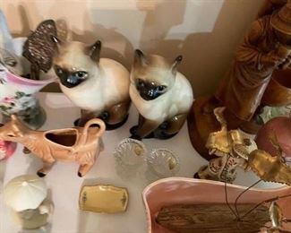 Ceramic Siamese cats 