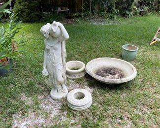 life size garden statue / fountain 