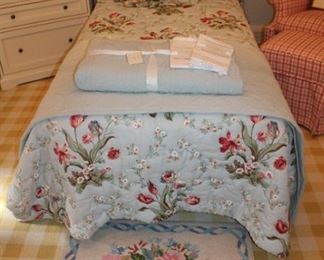 OLDER ADJUSTABLE TWIN BED