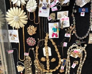 Vintage Costume Jewelry