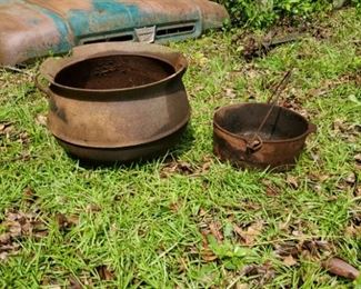 Medium metal wash pot and handled cast iron pot