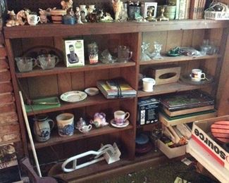 LOTS OF COLLECTIBLES