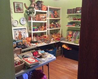 A ROOMFULL OF WHINNIE THE POOH COLLECTIBLES