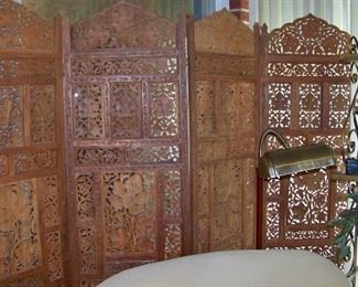 India wooden screen
