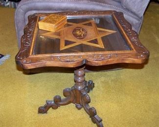 Victorian table, inlay
