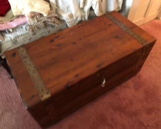 Tennessee Red Cedar Chest