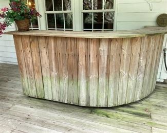 OUTDOOR BAR WITH SINK