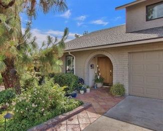 Beautiful home in the Dobson Ranch Area! Artistic, well-maintained home has so many wonderful items available for the sale. 