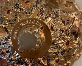 Wallace Music Box Egg