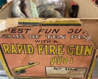 Early Rapid Fire Toy Gun Target Set