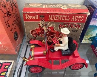 Revell Maxwell Auto in Box