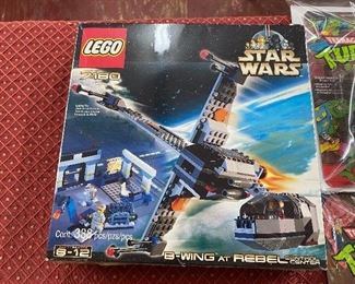 Lego Star Wars B Wing with Box 