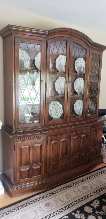 Ethan Allen Dining Room Hutch