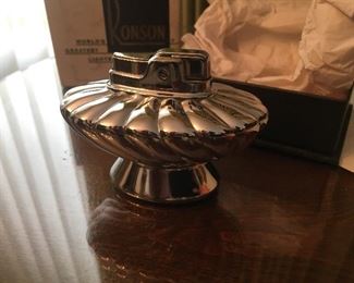 Ronson Lighter
