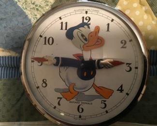 Donald Duck clock