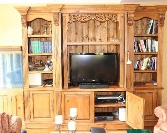 Quality Medium Pine 3 Piece Wall Unit