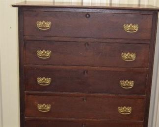 DSC 0052b72d877c1920w