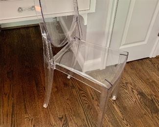Victoria Ghost chair