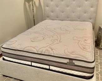Mitchell Gold + Bob Williams  Layla Queen Storage Bed