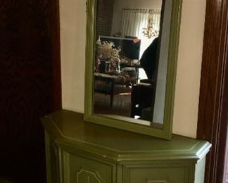 Accent table and mirror