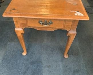 #49	Ethan Allen End Table w/1 drawers  24sqx24T - As is top	 $25.00 
