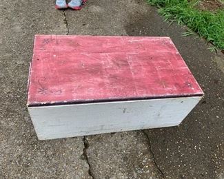 #214	Wooden White Painted Chest w/Red Painted  Top 30x17x12	 $20.00 
