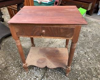 #217	End Table w/1 drawer 22.5x16.5x29 (as is top needs attaching)	 $30.00 
