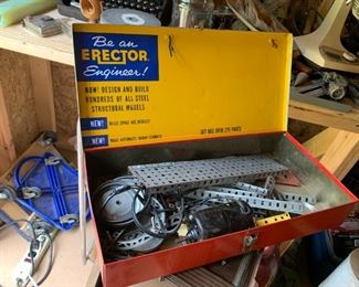 #268	Metal Erector Box w/contents  10042 Erector Automatic Set	 $30.00 
