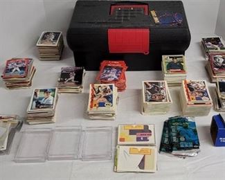 1200+ Randomly assorted baseball cards from 1990 to 2019 w/ trading card carry case
