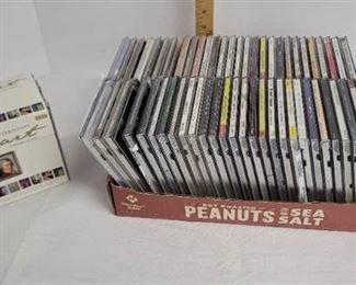 Various lot of CDs.