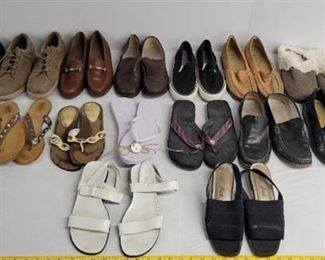 Basket full of womens shoes and sandals sizes 7-9.