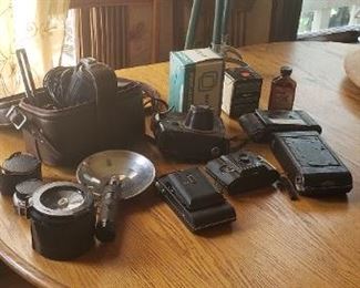 Vintage cameras & accessories