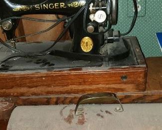 Old singer with case