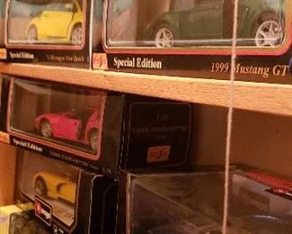 More 1/18 model cars in boxes