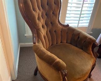 Victorian gentleman’s chair