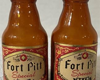 Vintage Fort Pitt Salt and Pepper Shaker