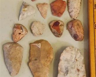 Approx 80 Damaged arrowheads