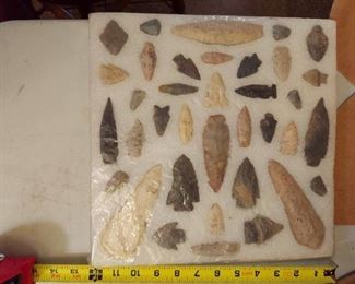 approx 35 arrowheads and Spear points