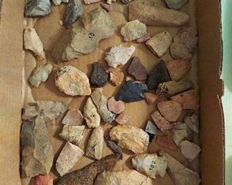 arrowheads and pieces