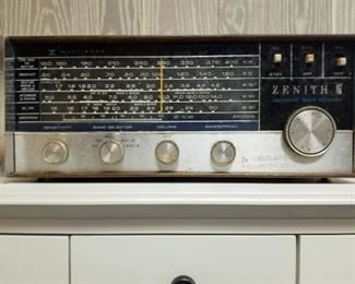 Zenith Shortwave Receiver