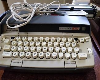 Smith Corona Electric Typewriter 