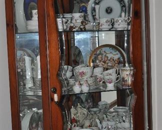Lighted china cabinet with nice detail