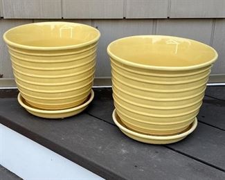 Planters with Underplate