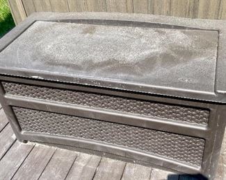 Outdoor storage bench container