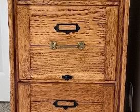 Oak 4 drawer file cabinet