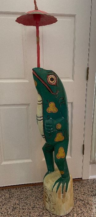 5’ tall wooden frog