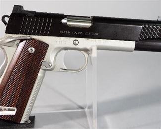 Kimber Super Carry Custom .45 ACP Pistol SN# K312570, In Hard Case